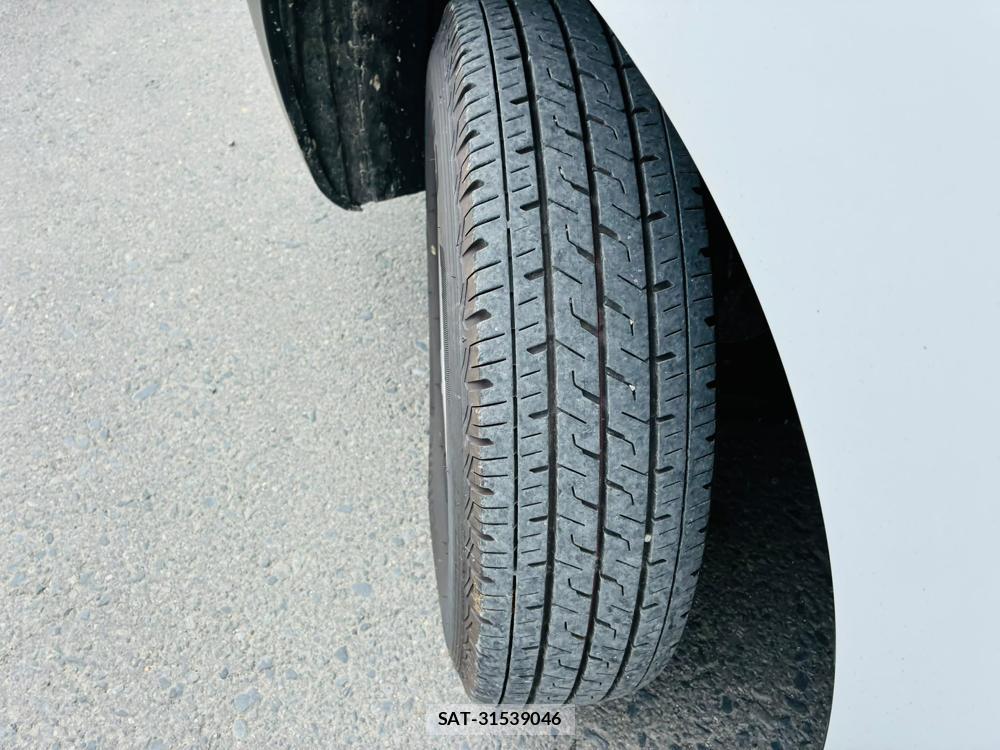 Nissan VANETTE VAN 2020-04 8156573-31