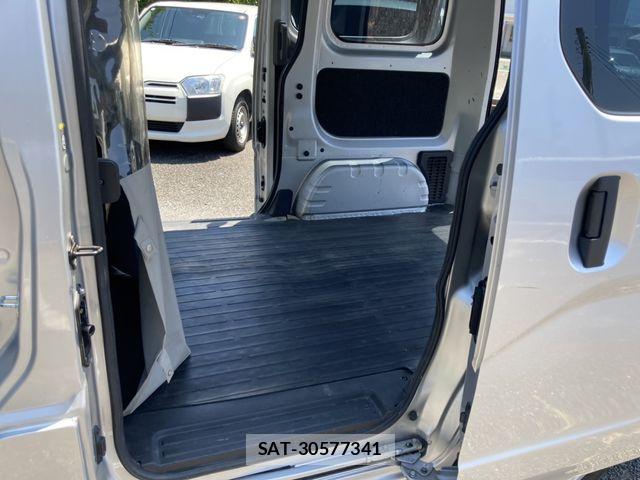Nissan VANETTE VAN 2015-07 8209350-11