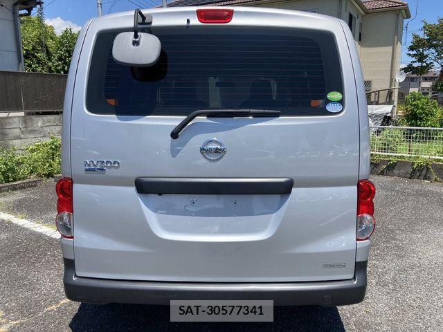 Nissan VANETTE VAN 2015-07 8209350-4