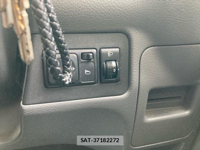Nissan VANETTE VAN 2016-09 8316170-22