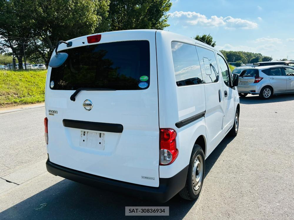 Nissan NV200 VANETTE WAGON 2020-07 8385340-4