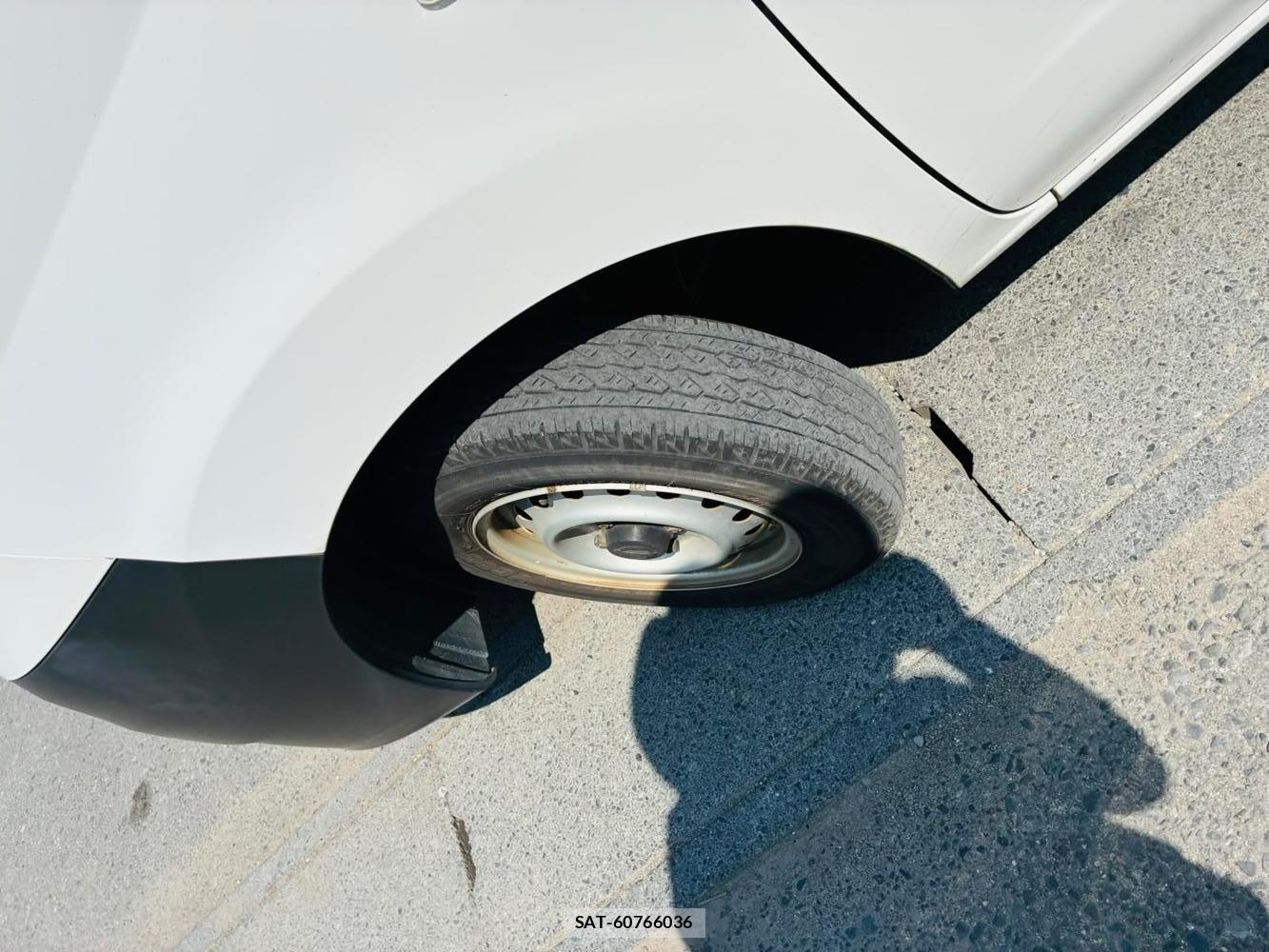 Nissan VANETTE VAN 2019-07 8483664-30