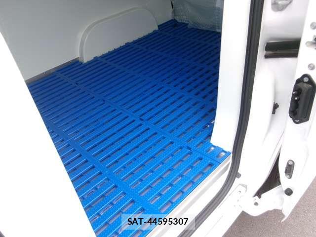 Nissan VANETTE VAN 2025-05 8660823-11