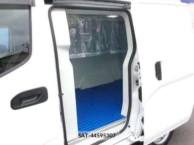 Nissan VANETTE VAN 2025-05 8660823-12