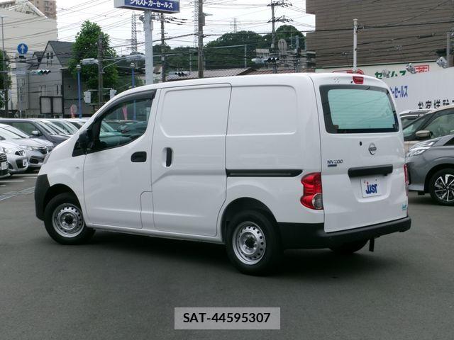 Nissan VANETTE VAN 2025-05 8660823-3