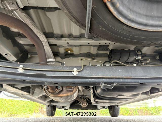 Nissan VANETTE VAN 2021-07 8830926-29
