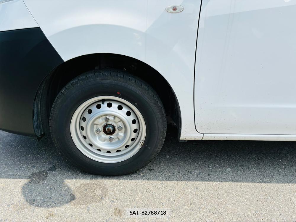 Nissan VANETTE VAN 2021-08 8768903-27