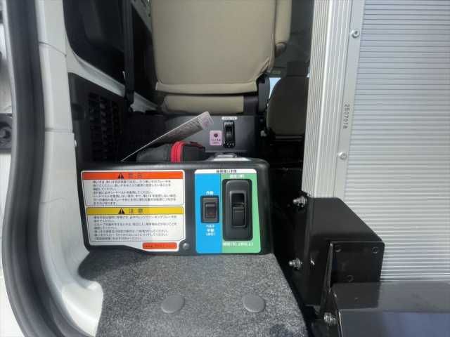 Nissan VANETTE VAN 2025-10 4640257-7