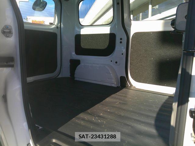 Nissan VANETTE VAN 2020-08 2003369-16