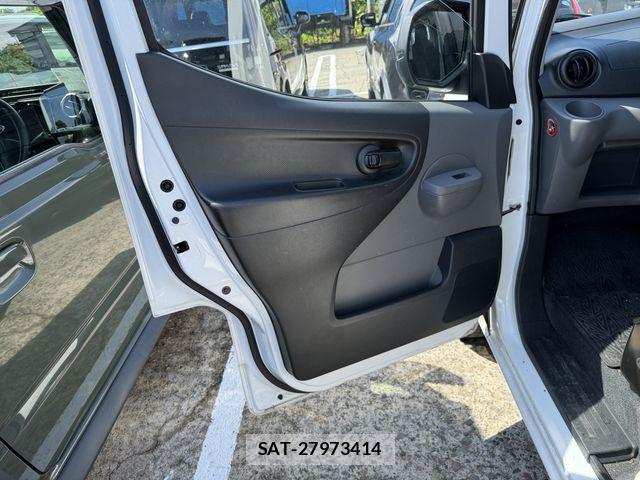 Nissan VANETTE VAN 2023-04 8871758-18