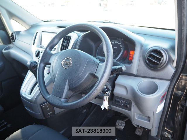 Nissan NV200 VANETTE WAGON 2017-03 6305749-1