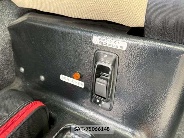Nissan NV200 VANETTE WAGON 2012-03 7216355-14