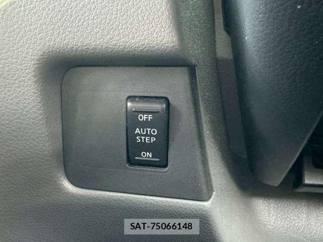 Nissan NV200 VANETTE WAGON 2012-03 7216355-7