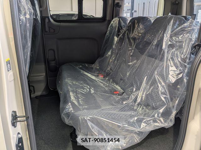Nissan NV200 VANETTE WAGON 2026-04 7272606-17