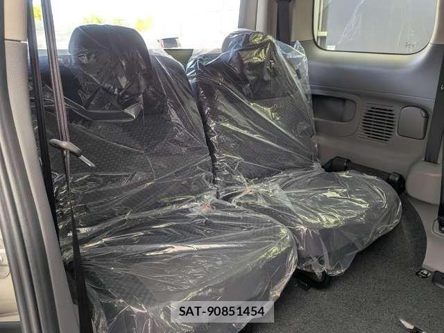 Nissan NV200 VANETTE WAGON 2026-04 7272606-18