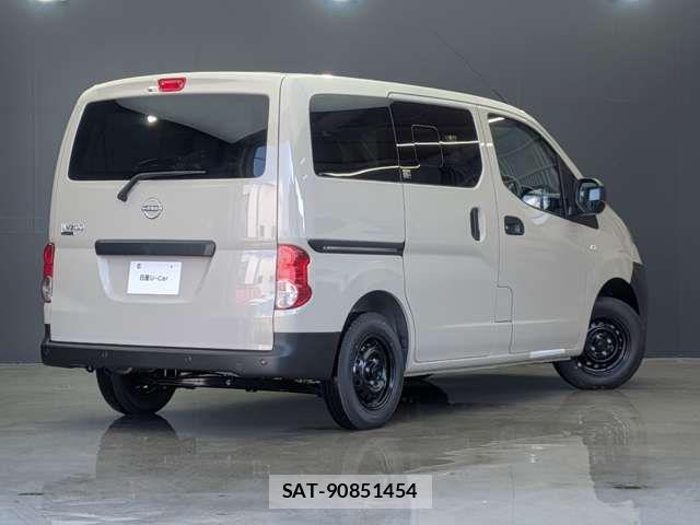 Nissan NV200 VANETTE WAGON 2026-04 7272606-1