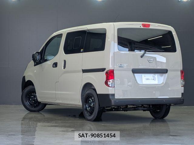 Nissan NV200 VANETTE WAGON 2026-04 7272606-24