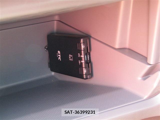 Nissan NV200 VANETTE WAGON 2024-06 8209352-13