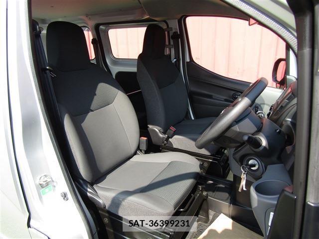 Nissan NV200 VANETTE WAGON 2024-06 8209352-5