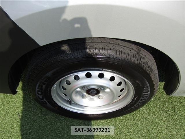 Nissan NV200 VANETTE WAGON 2024-06 8209352-8
