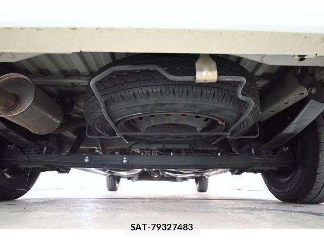 Nissan NV200 VANETTE WAGON 2018-06 8526410-6