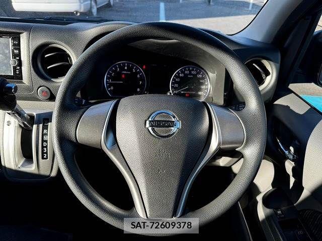 Nissan NV350 Caravan 2017-06 622199-12