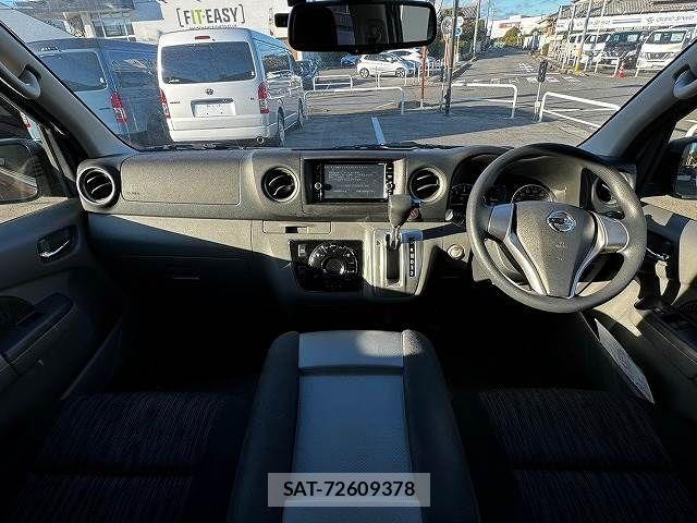 Nissan NV350 Caravan 2017-06 622199-1