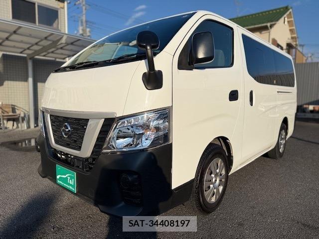 Nissan NV350 Caravan 2021-10 958729-12