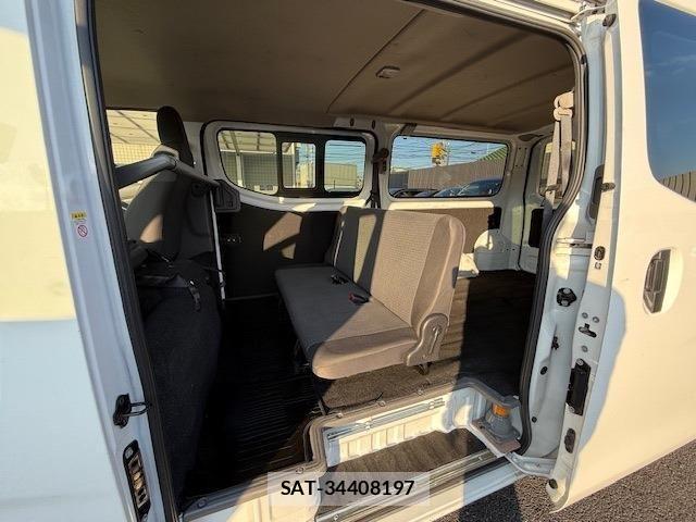 Nissan NV350 Caravan 2021-10 958729-15