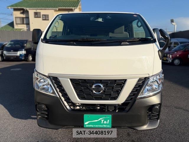 Nissan NV350 Caravan 2021-10 958729-17