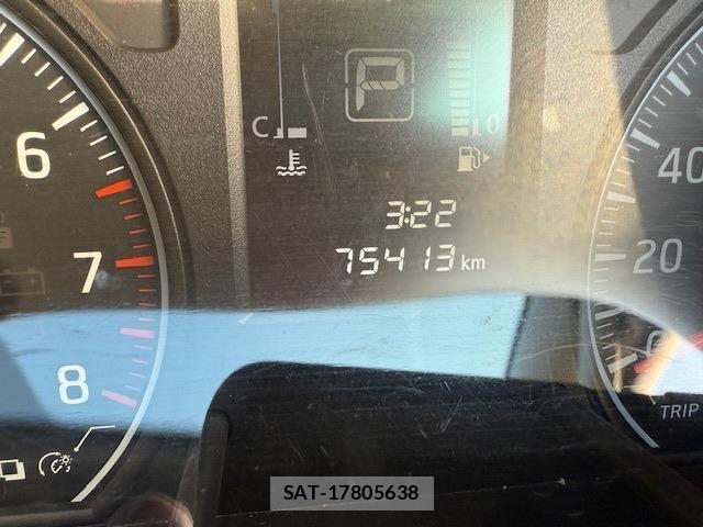 Nissan NV350 Caravan 2021-10 958731-4