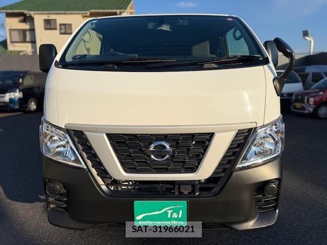 Nissan NV350 Caravan 2021-10 958728-17