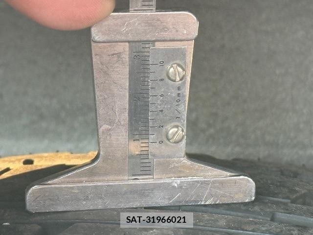 Nissan NV350 Caravan 2021-10 958728-24