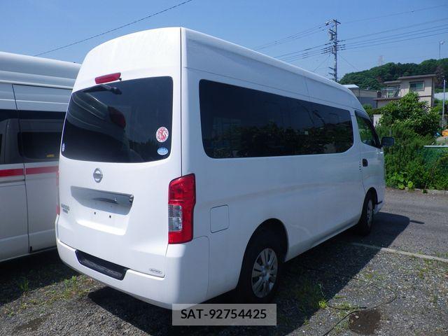 Nissan NV350 Caravan 2015-04 967883-1