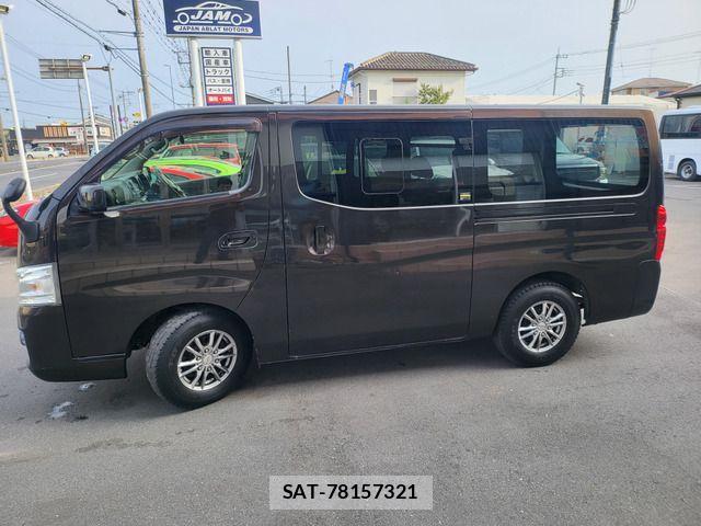 Nissan NV350 Caravan 2014-06 1003920-12