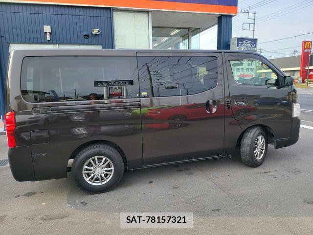 Nissan NV350 Caravan 2014-06 1003920-16