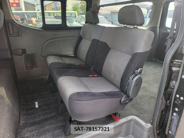 Nissan NV350 Caravan 2014-06 1003920-6