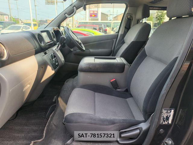 Nissan NV350 Caravan 2014-06 1003920-7