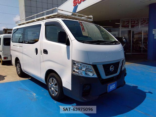 Nissan NV350 Caravan 2018-07 1237753-21