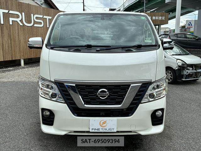 Nissan NV350 Caravan 2017-09 1282696-13