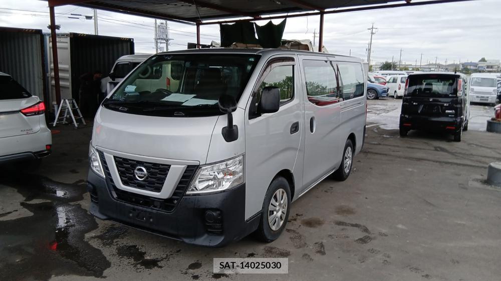 Nissan NV350 Caravan 2020 1232089-0