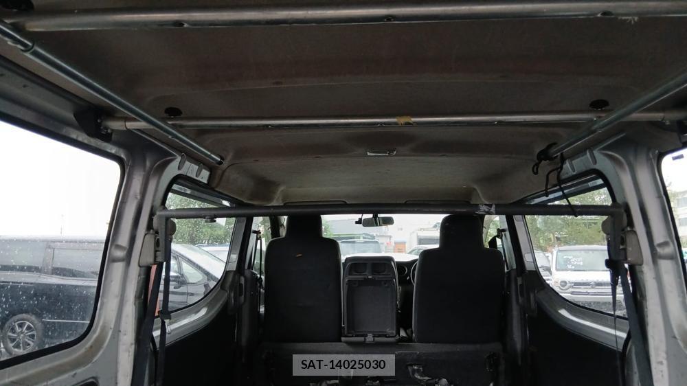 Nissan NV350 Caravan 2020 1232089-19