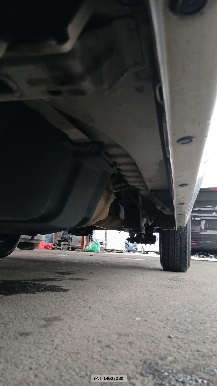 Nissan NV350 Caravan 2020 1232089-27