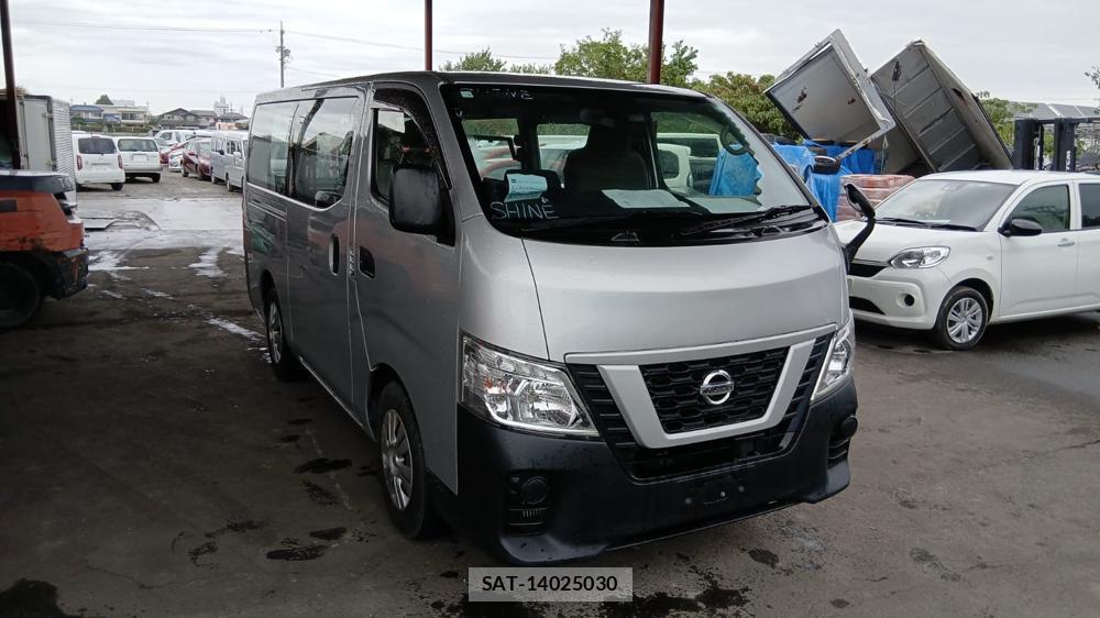 Nissan NV350 Caravan 2020 1232089-6