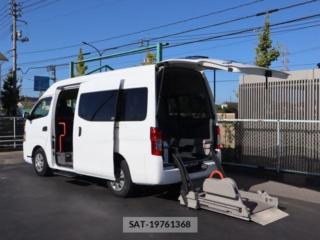 Nissan NV350 Caravan 2017-07 1355264-0