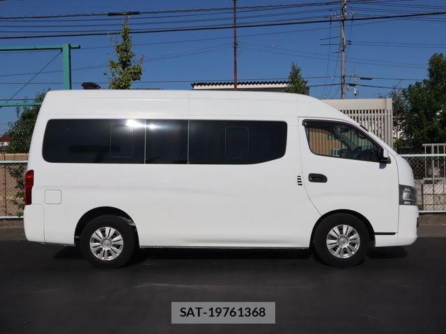 Nissan NV350 Caravan 2017-07 1355264-20