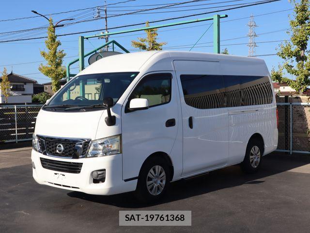 Nissan NV350 Caravan 2017-07 1355264-23