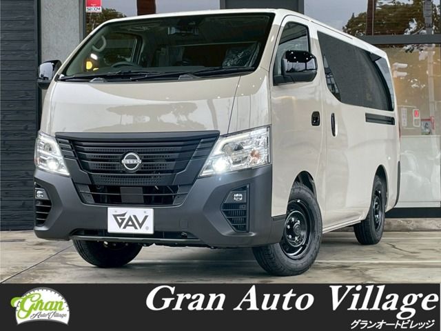 Nissan NV350 Caravan 2025-10 1547998-0