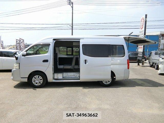 Nissan NV350 Caravan 2014-05 1586836-14