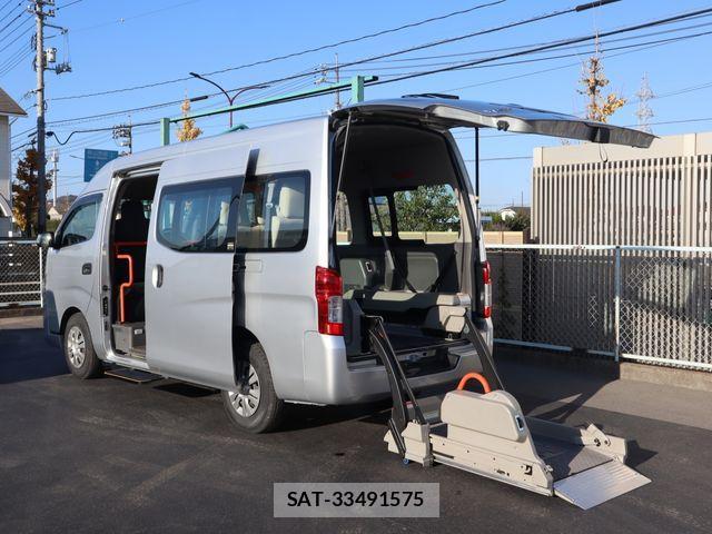 Nissan NV350 Caravan 2019-07 1847616-0